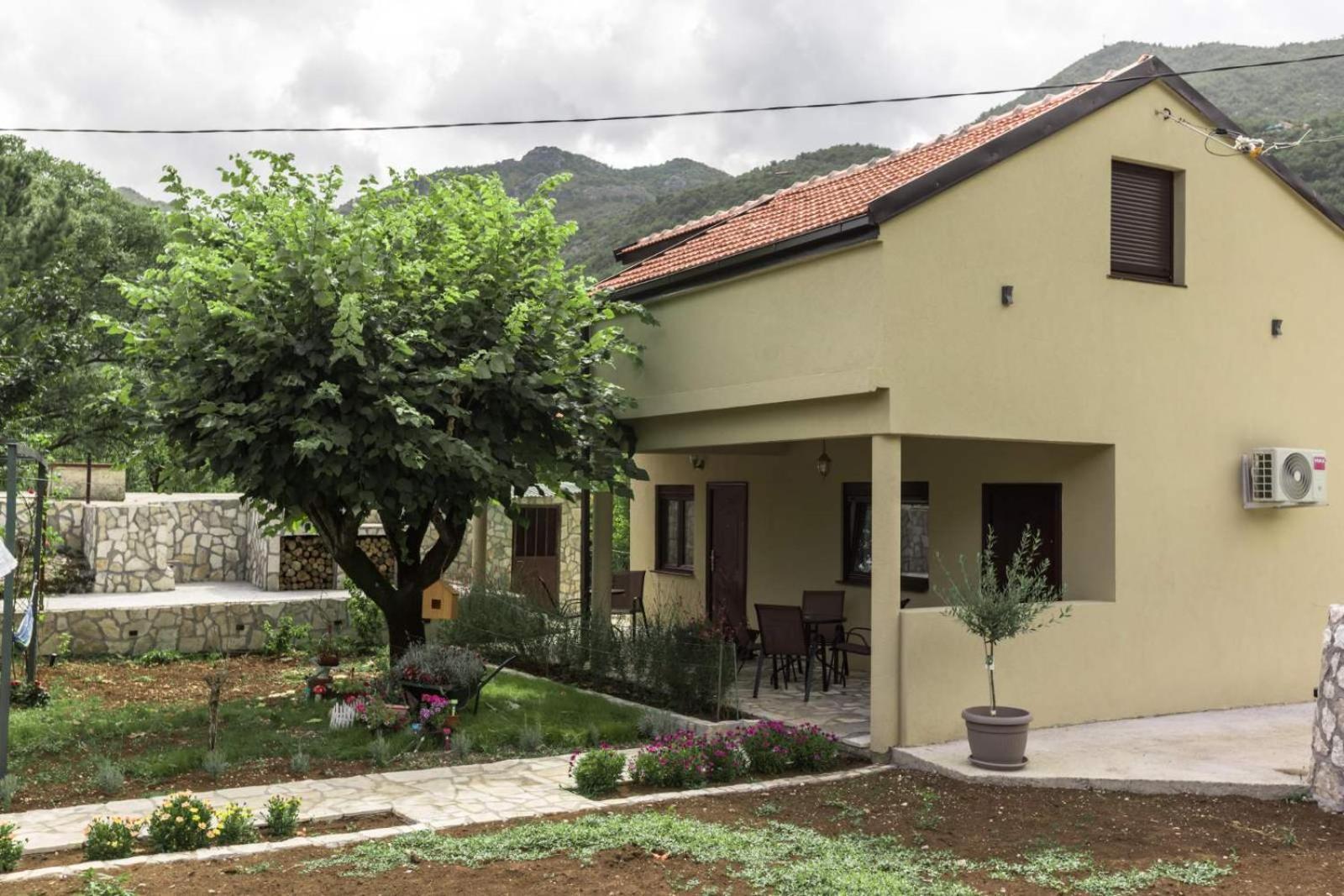 Aria Διαμέρισμα Τσέτινιε Εξωτερικό φωτογραφία