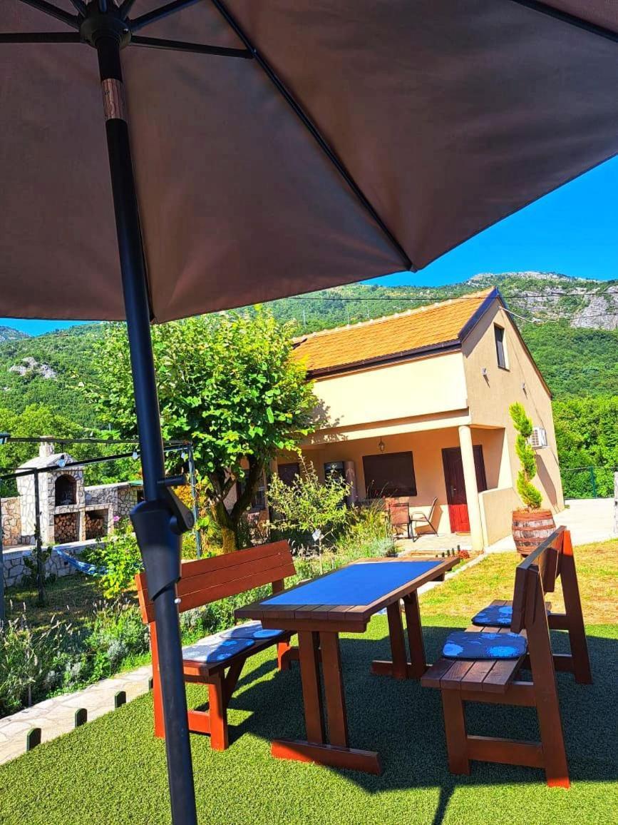Aria Διαμέρισμα Τσέτινιε Εξωτερικό φωτογραφία